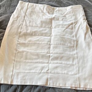 White House Black Market Elegant White Pencil Skirt